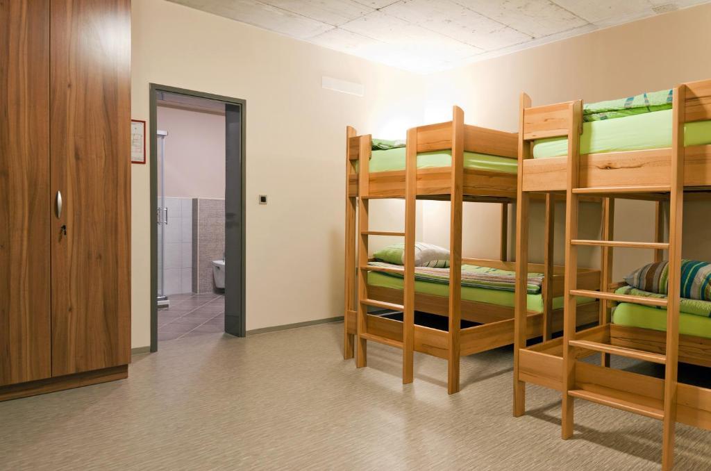 Hostel Plus Caffe Petrovce Room photo